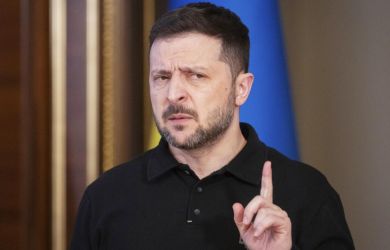 «Я вас прокляну»: Зеленский в неадеквате угрожал навести порчу